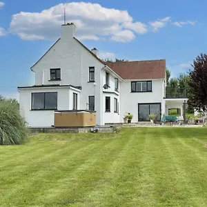 Stunning With Magnificent Views In East Devon Holiday home