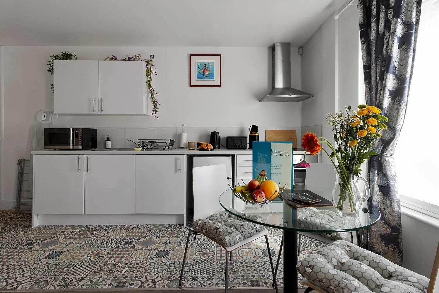 Exeter City Centre Apartments Stoop Apartment